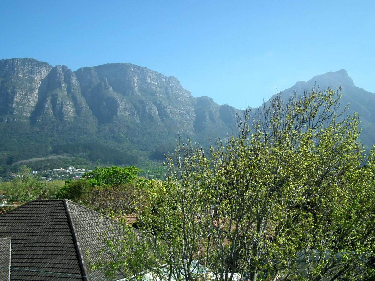 Clarence House Bed & Breakfast Cape Town Exterior photo